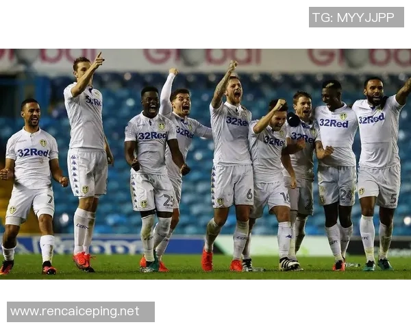 英超巅峰对决：利兹联迎战利物浦热刺对抗布伦特福德谁将逆袭成功